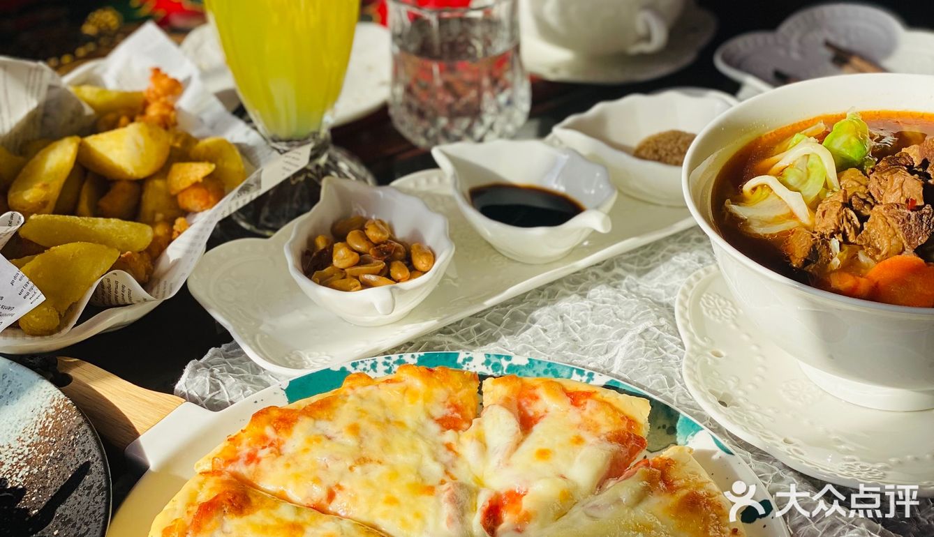 北京最美珠宝咖啡厅，每件首饰都独一无二！