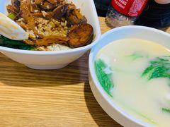 -鸭味先老鸭粉丝馆(瑞金路二号四号小区店)