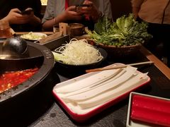 -晓宇重庆火锅(西安荟聚店)