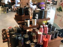 零售区-星巴克臻选(广州太古汇店)