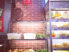 自助取餐区-让签签飞小郡肝串串香(春熙路形象店)