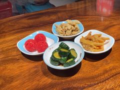 -李犟大爆鳝面·手工蟹黄包(湖滨西湖店)