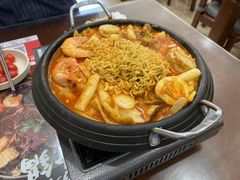 -贵宾庄炸酱面·韩式料理(高区店)
