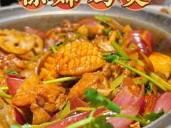 禄婶秘制鲍鱼鸡煲-禄婶鸡煲·打边炉