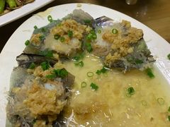 -四川小胡子海鲜(丁村万人海鲜广场店)