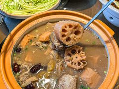 -黄泥岗·地道湖北菜(奥特莱斯店)