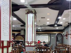 大堂-龙老五汤店(站前西路店)