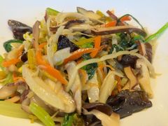-江宴渔村·鱼鲜土菜(紫荆广场店)