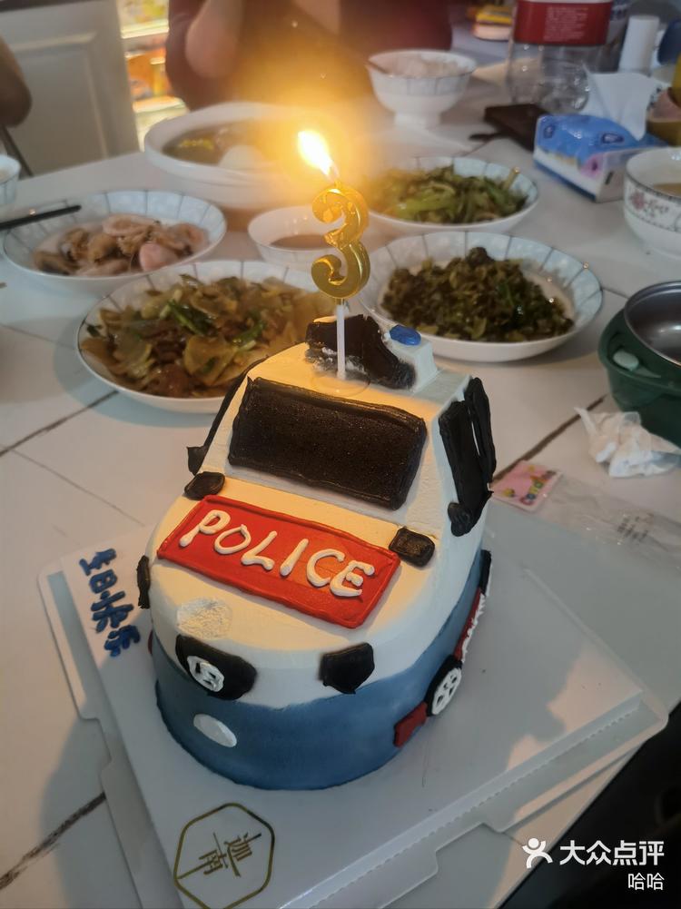 迦南警车生日蛋糕