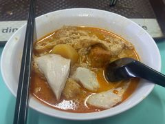 -亚王咖喱鸡米粉面