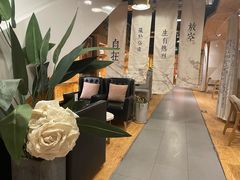 -新华里咖啡书吧(新华书店小寨店)