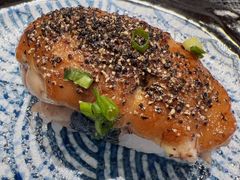 -鸿通城购物中心