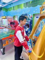 -莫莉幻想儿童乐园(北京昌发展万科店)