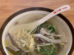 -小姜锅贴(凤凰街店)