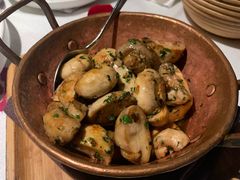 炒蘑菇-Solo(衡山路店)