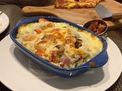 -悦享绿山墙西餐厅