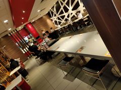 -麦当劳(汉口火车站候车室店)