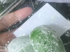 -顶东面包花园·生日蛋糕(世博店)