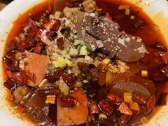 -东口码头·烧鸽子·鱼头泡饼·地方菜(金鹰悦城店)
