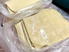 黑馄饨皮-华良切面店(航建大楼店)