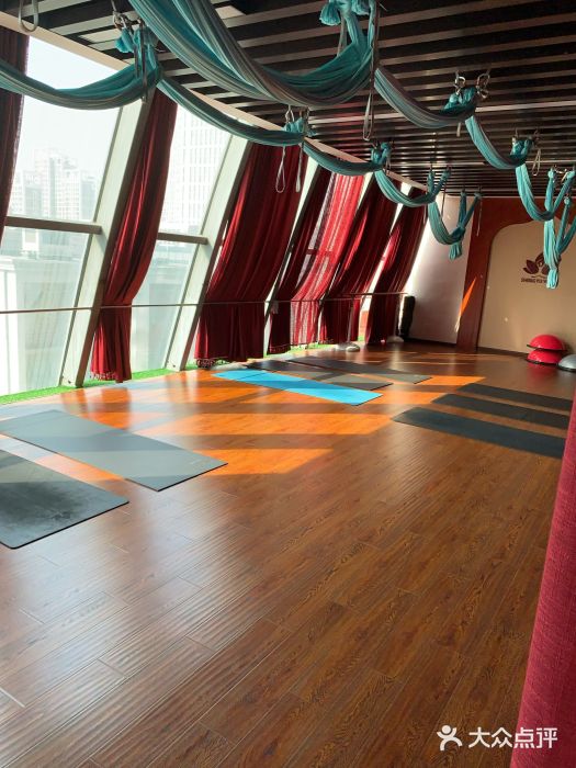 圣羽国际瑜伽学院(绿地缤纷馆)图片