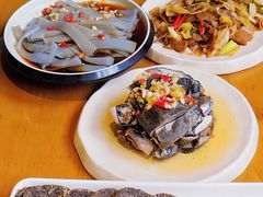 -隔壁老王·家常云南菜(花巷店)