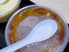 冬三宝-百花传统甜品店(原址店)