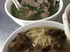 牛腩汤伊面-坚记面店(一德路店)