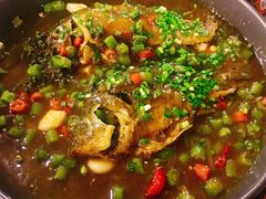 烧鲫鱼-去吃小龙虾·江湖菜·烧烤(南滨路店)