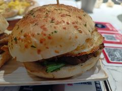 秘汁炭烤风味牛堡-必胜客(新辰里酒仙桥店)
