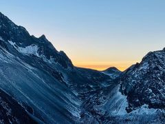 -贡嘎雪山
