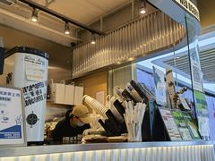 -闻道万巷咖啡馆(南大街地铁站店)