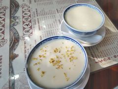 -周大娘牛乳(旧寨古村总店)