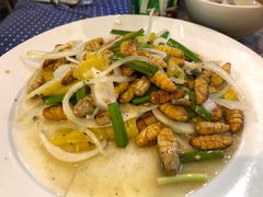 -Hue Ngon Restaurant