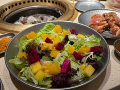 -蚂蚁洞·烤肉大营地(上海静安大悦城店)