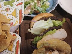 -Famous肥猫墨西哥音乐餐吧(五棵松华熙LIVE店)