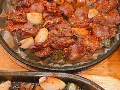 -老东镇啤酒屋海鲜加工·蒸汽海鲜·海鲜烧烤(台东店)