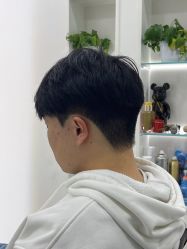 -赤道 Hair Salon