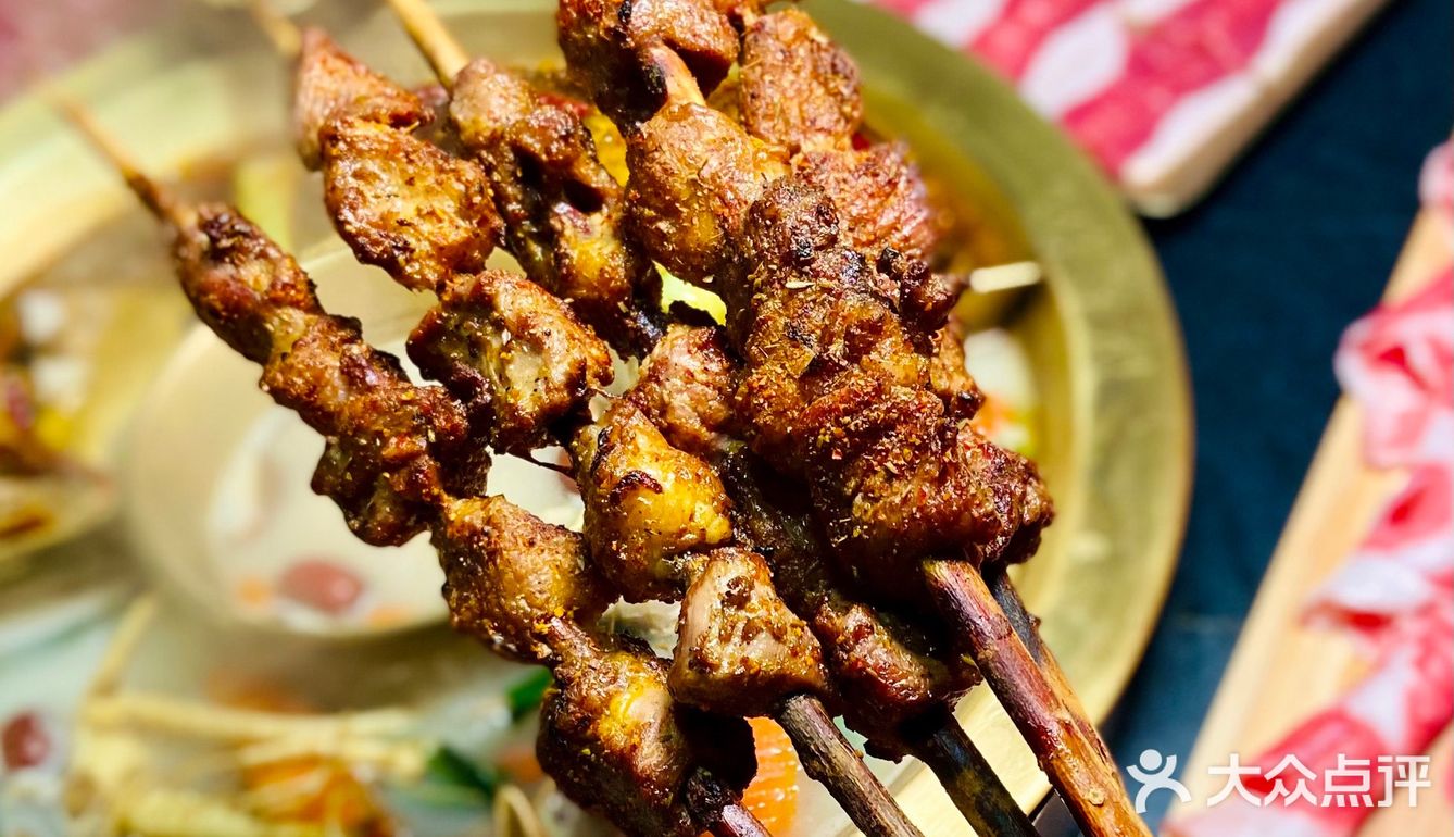 这么冷的天，来点羊肉火锅吧