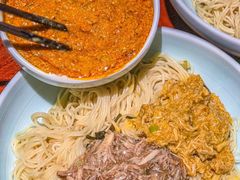 -裕兴记•蟹黄面馆(人民广场店)