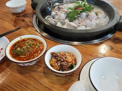 -大鼎石锅鱼(春江里店)