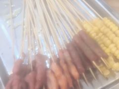 -茸梅路右拐龙虾-农家菜(松江店)