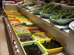 -泉福居酱骨头自助广场(南大街商业步行街店)
