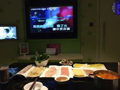 -唯爱KTV聚会餐厅(仙林东城汇店)