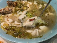-姚姚酸菜鱼·金戈戈香港豉油鸡(喜荟城联名店)