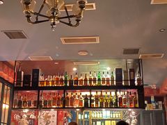 -DM Distiller & Mixologist Whisky Cocktail Bar