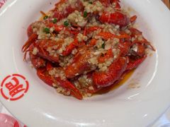 -肥肥虾庄·金牌油焖大虾(汉口城市广场店)