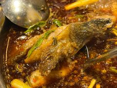 -肖肖酸萝卜鱼火锅(总店)
