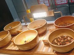 -山焱·炭火自助烤肉(周浦万达店)