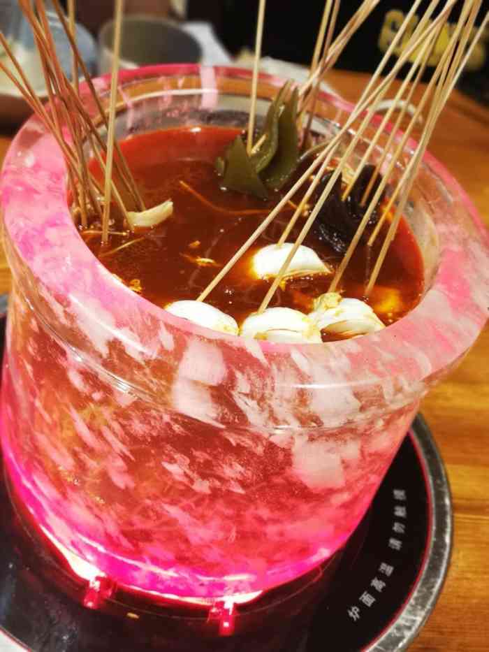 香阁里辣龙虾串吧-"名字起的非常霸气的一家小龙虾店,占地非常.